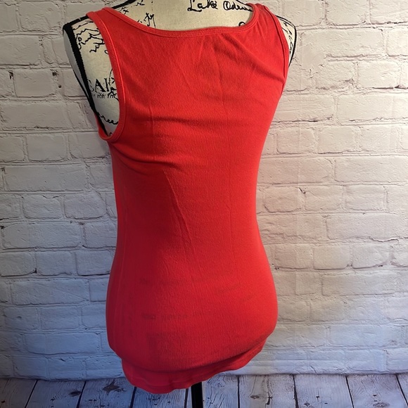 Tank Top Bundle - Picture 7 of 13